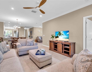 12413 Osorio Court - Photo Thumbnail 18