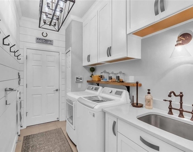 521 Habitat Boulevard - Photo Thumbnail 21