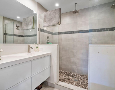 1949 Windward Drive - Photo Thumbnail 11