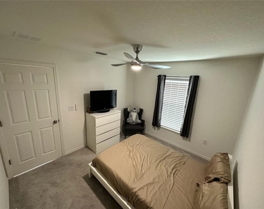 1099 Ne Dania Circle - Photo Thumbnail 10