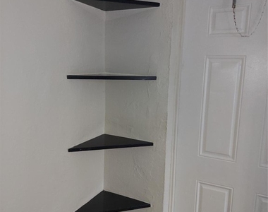 505 Sw 9th Street - Photo Thumbnail 6