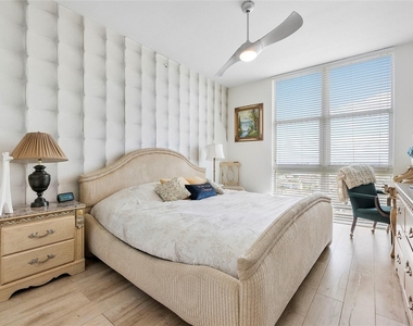 625 Casa Loma Boulevard - Photo Thumbnail 22