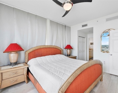 625 Casa Loma Boulevard - Photo Thumbnail 3