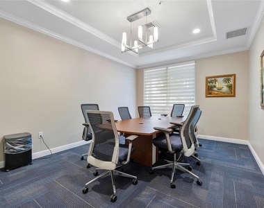 625 Casa Loma Boulevard - Photo Thumbnail 36