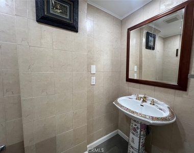 601 Camino Grove Avenue - Photo Thumbnail 8