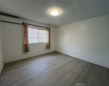 601 Camino Grove Avenue - Photo Thumbnail 12