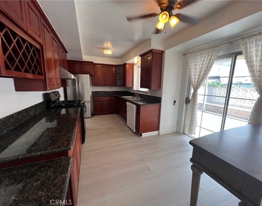 601 Camino Grove Avenue - Photo Thumbnail 3