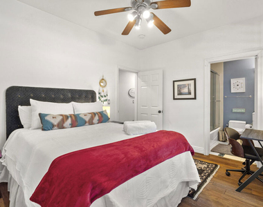 4544 Tobias Avenue - Photo Thumbnail 40