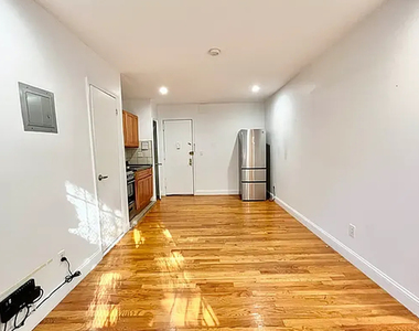 57 Herkimer Street - Photo Thumbnail 3