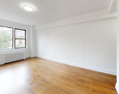 50th Street - Photo Thumbnail 8