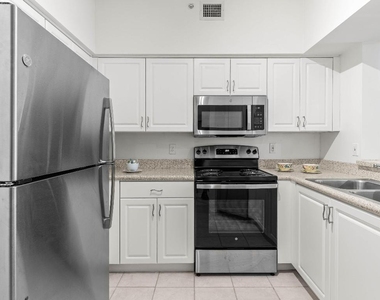 1951 Brandywine Road - Photo Thumbnail 2