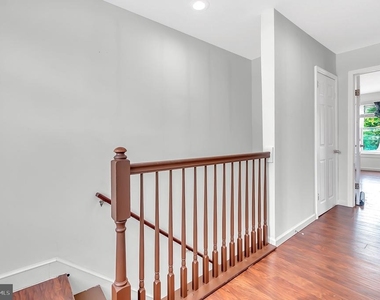 442 W Hanover Street - Photo Thumbnail 11