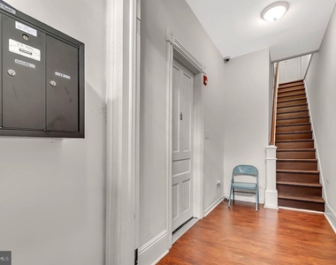 442 W Hanover Street - Photo Thumbnail 4