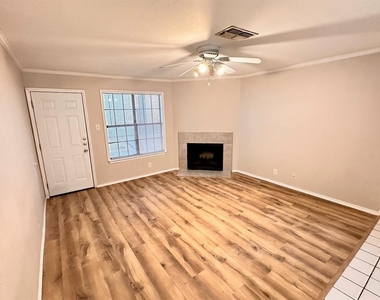 2215 Post Rd - Photo Thumbnail 2