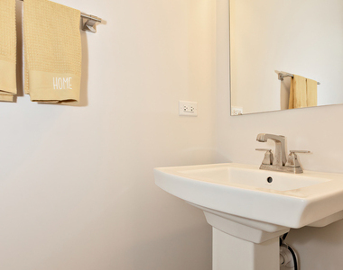 1241 Neuway Lane - Photo Thumbnail 10