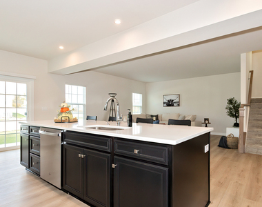 1241 Neuway Lane - Photo Thumbnail 2