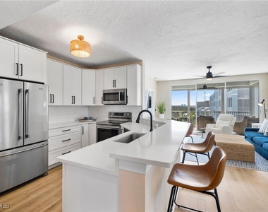22748 Island Pines Way - Photo Thumbnail 6