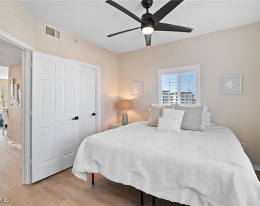 22748 Island Pines Way - Photo Thumbnail 29