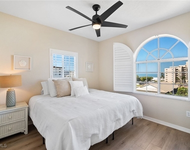 22748 Island Pines Way - Photo Thumbnail 25