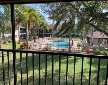 10 Beth Stacey Boulevard - Photo Thumbnail 1