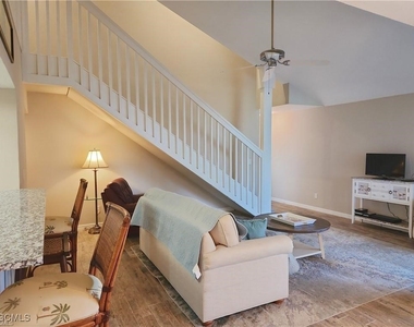 6226 Timberwood Circle - Photo Thumbnail 8