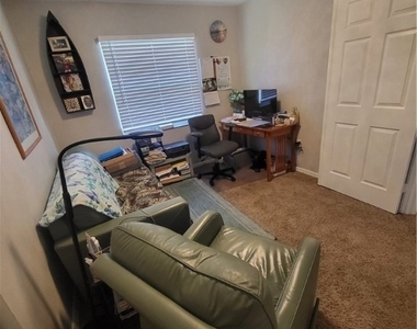 6655 Huntington Lakes Circle - Photo Thumbnail 8