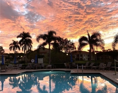 6655 Huntington Lakes Circle - Photo Thumbnail 2