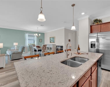 19565 Deming Lane - Photo Thumbnail 10