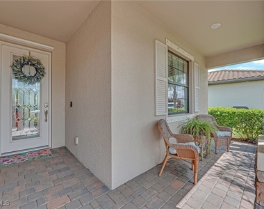 19565 Deming Lane - Photo Thumbnail 7