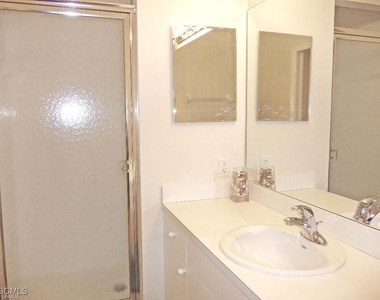 16645 Lake Circle Drive - Photo Thumbnail 16