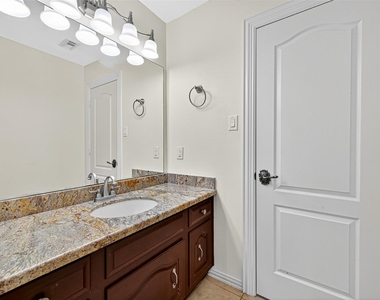 1803 Cottage Landing Lane - Photo Thumbnail 28
