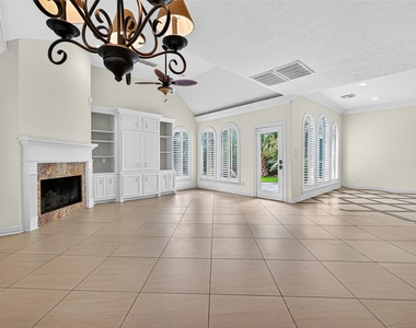 1803 Cottage Landing Lane - Photo Thumbnail 12