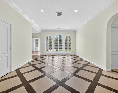 1803 Cottage Landing Lane - Photo Thumbnail 8