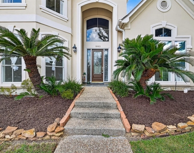 1803 Cottage Landing Lane - Photo Thumbnail 1
