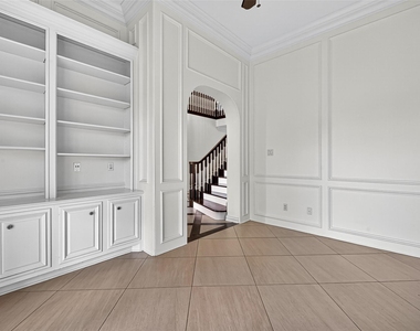 1803 Cottage Landing Lane - Photo Thumbnail 7