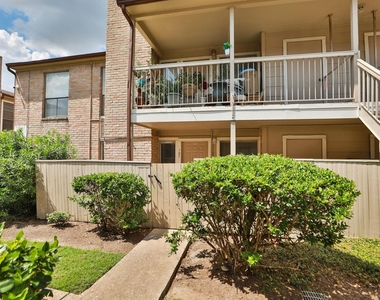2100 Wilcrest Drive - Photo Thumbnail 34