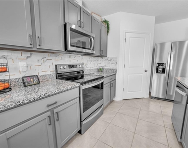 8237 Juning Cove - Photo Thumbnail 25