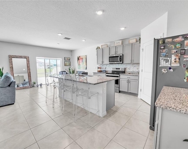 8237 Juning Cove - Photo Thumbnail 24