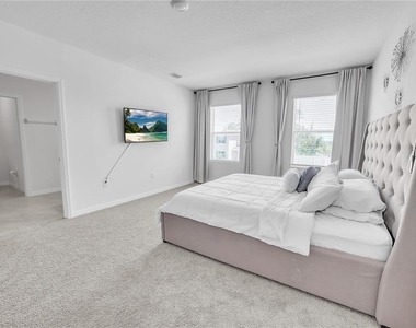 8237 Juning Cove - Photo Thumbnail 37