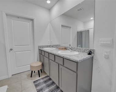8237 Juning Cove - Photo Thumbnail 41