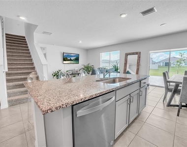 8237 Juning Cove - Photo Thumbnail 23