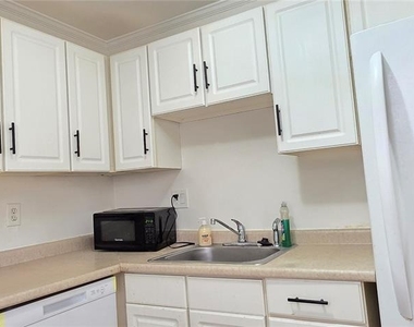 1504 Virginia Avenue - Photo Thumbnail 11