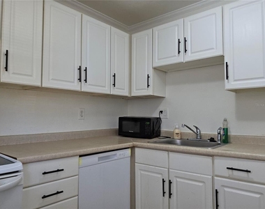 1504 Virginia Avenue - Photo Thumbnail 4