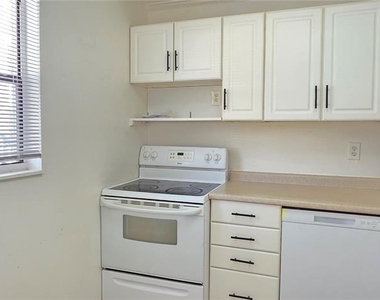 1504 Virginia Avenue - Photo Thumbnail 10