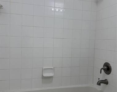 5721 Bentgrass Drive - Photo Thumbnail 25