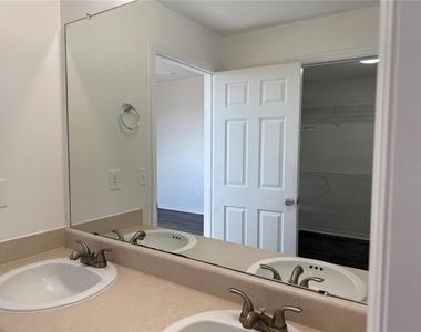 5721 Bentgrass Drive - Photo Thumbnail 16