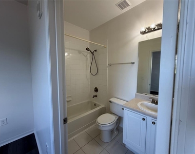 5721 Bentgrass Drive - Photo Thumbnail 26