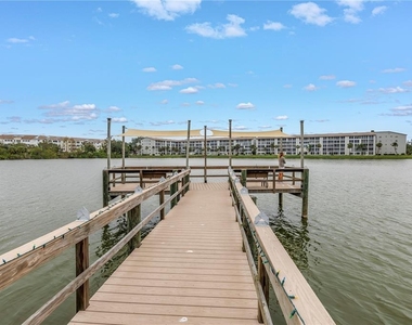 3500 Lake Bayshore Drive - Photo Thumbnail 34