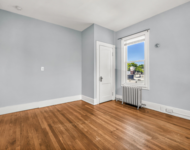2679 Fairfield Avenue - Photo Thumbnail 15