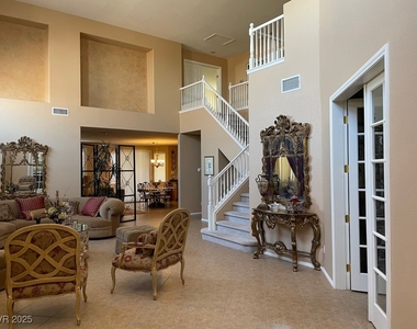 170 Arches Court - Photo Thumbnail 5